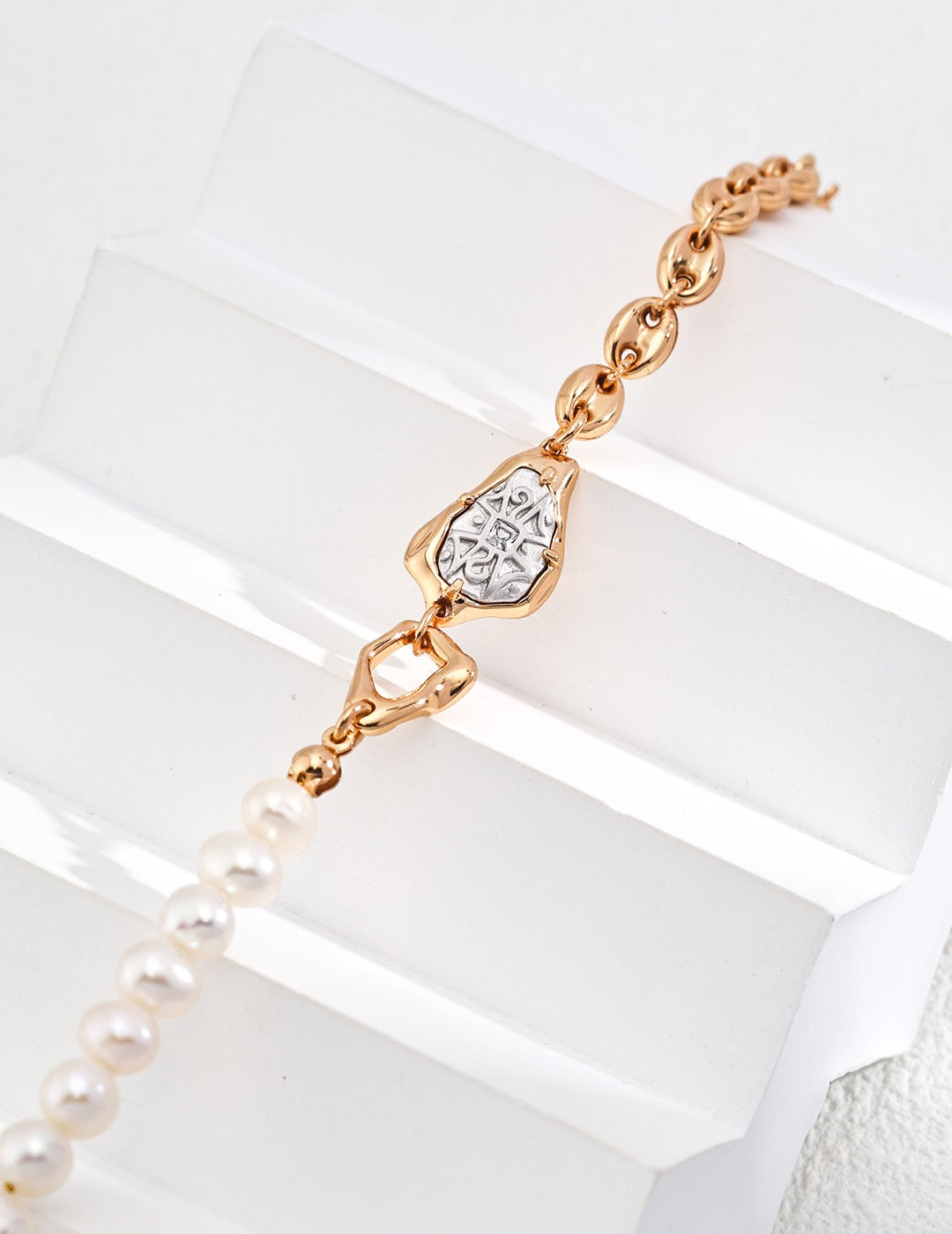 Elegance Pearl Chain Bracelet